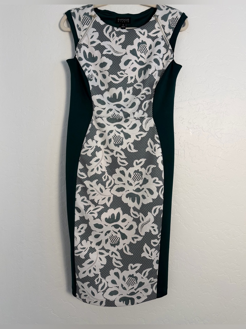 Enfocus Studio Womens Sz 6 Sheath Dress Green/White Floral Lace Panel Cap Sleeve